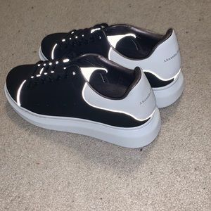 Size all black on white Alexander Mcqueen’s.